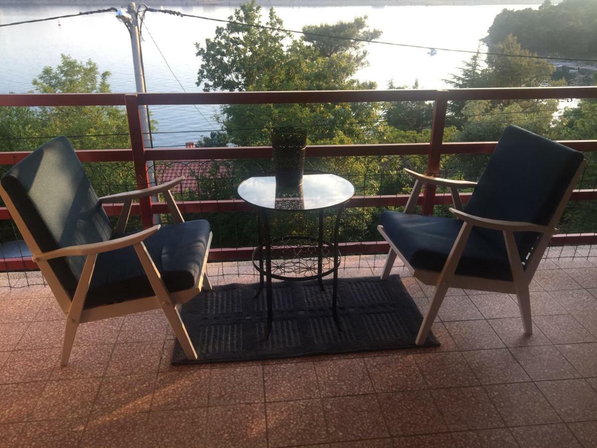 Apartman Cvenkica Омишаль Екстер'єр фото